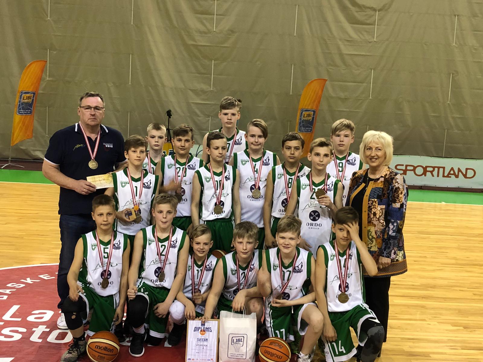 Valmieras U-12 basketbolistiem – LJBL bronza