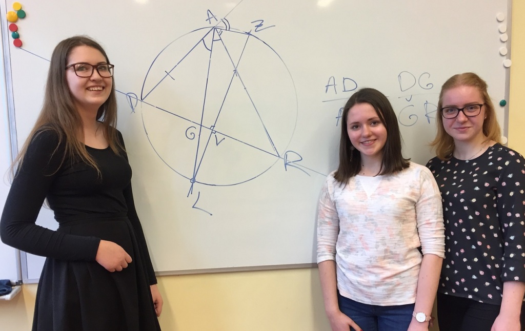Valmieras Valsts ģimnāzijas matemātiķu veiksmīgie starti