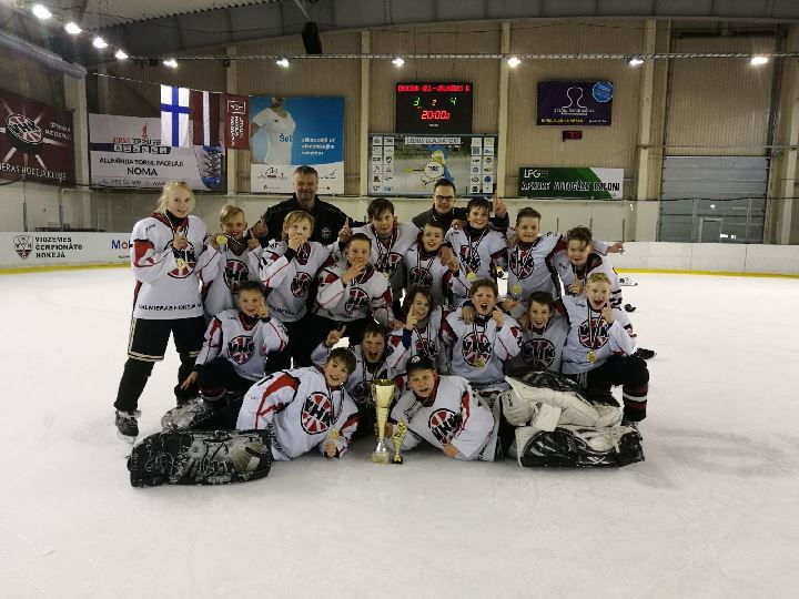 Valmieras jaunie hokejisti uzvar Spring Cup 2018