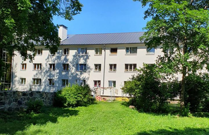 Valmieras pilsētas pašvaldība  par situāciju SIA «Saimniecība 24» dzīvojamo māju pārvaldīšanā