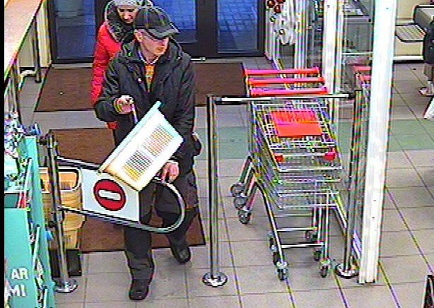 Valmieras policija lūdz palīdzību personas atpazīšanā