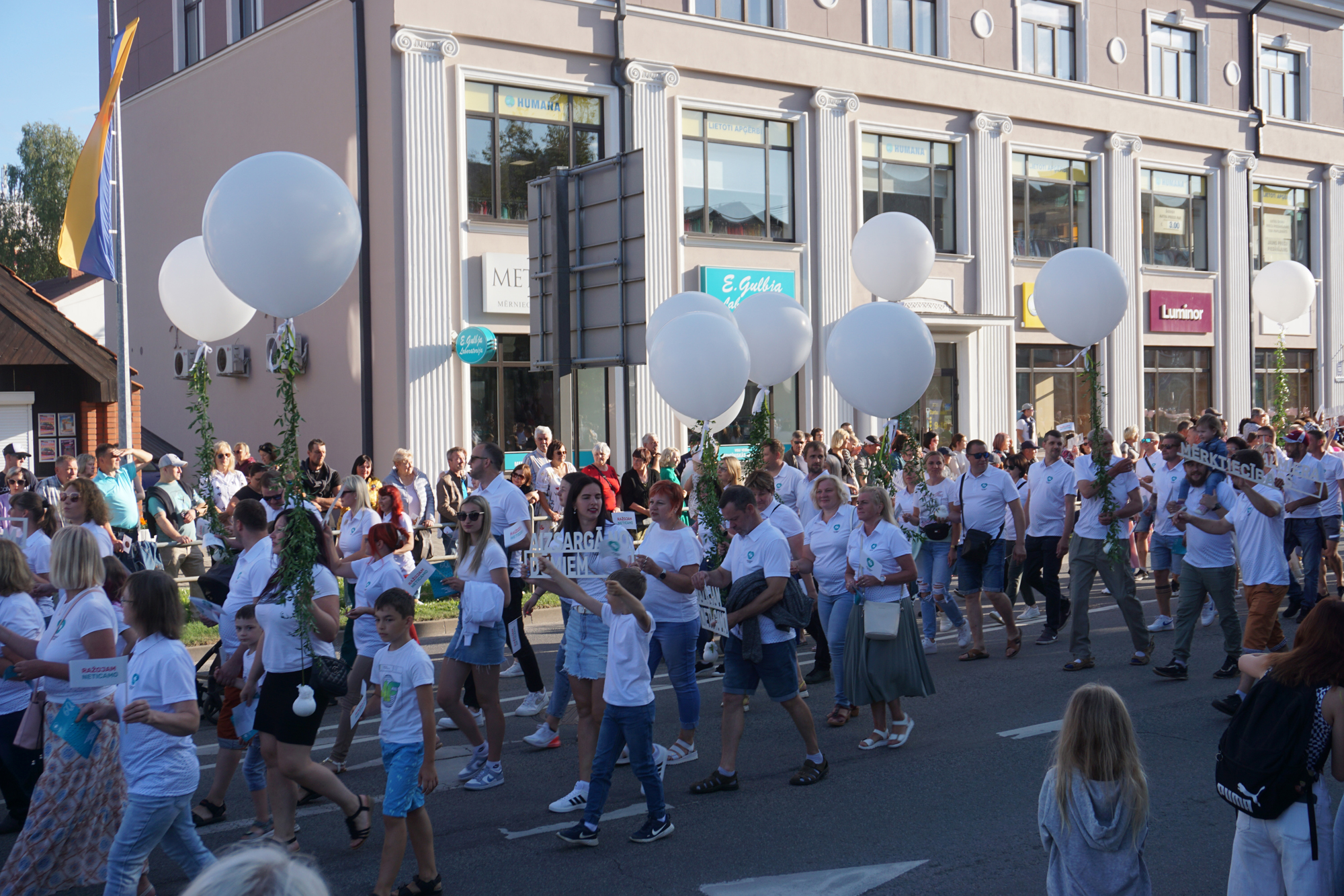 "Valmieras stikla šķiedrā" – jau ceturtā stikla kausēšanas krāsns!