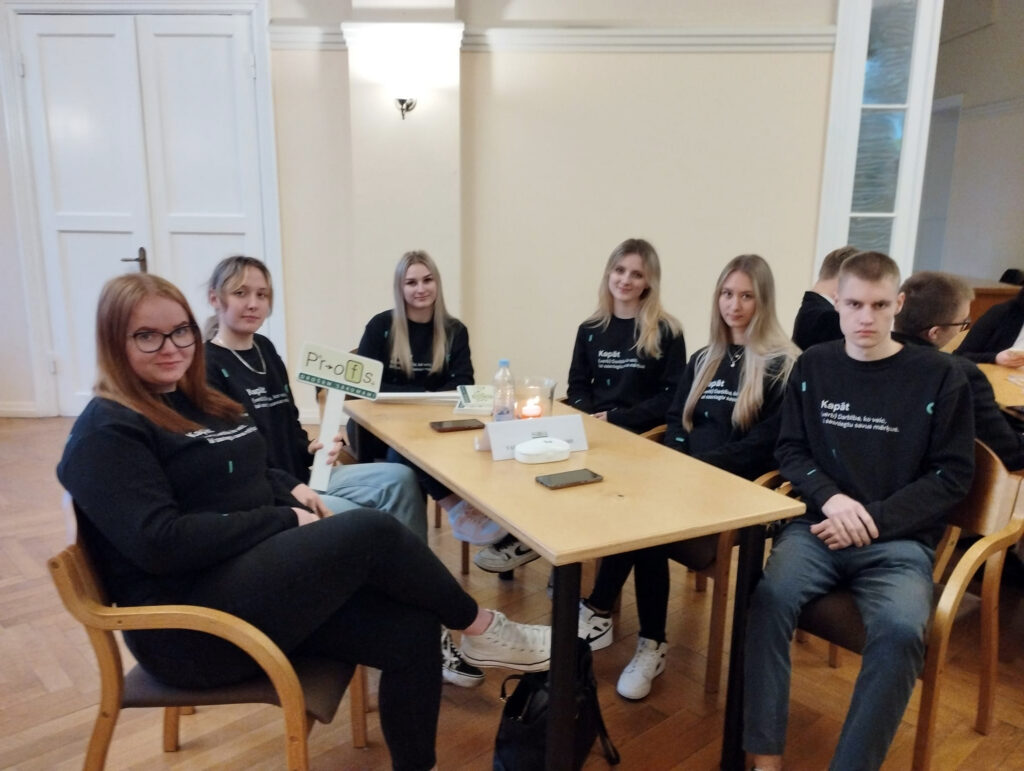 Valmieras tehnikuma audzēkņi – labākie konkursā «PROFS 2024»