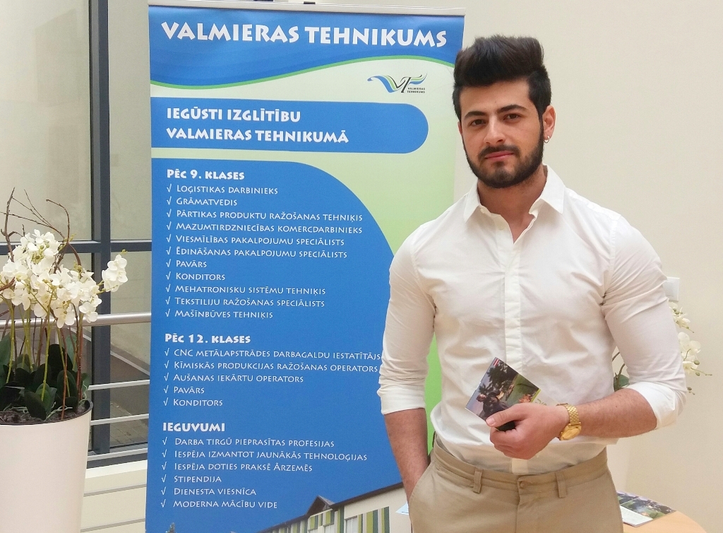 Valmieras tehnikumā māca jaunietis no Alžīrijas