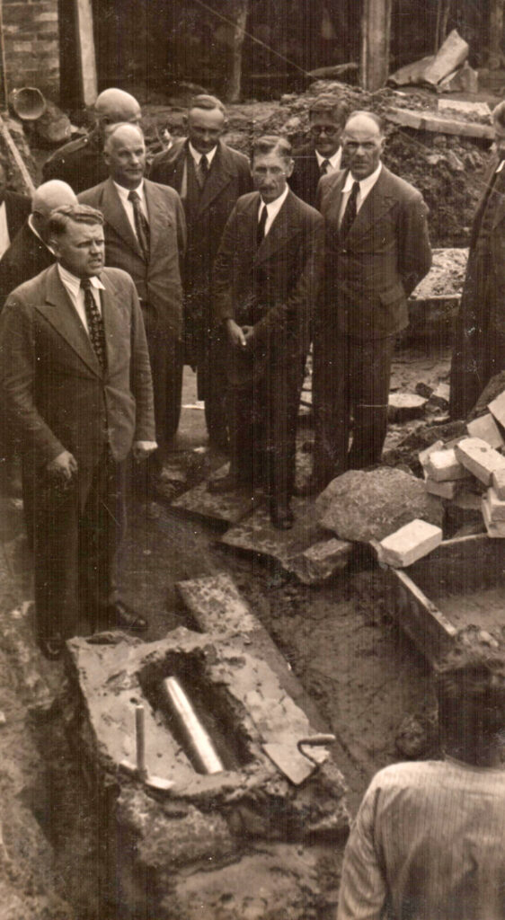 Valmierieši savai pilsētai. II