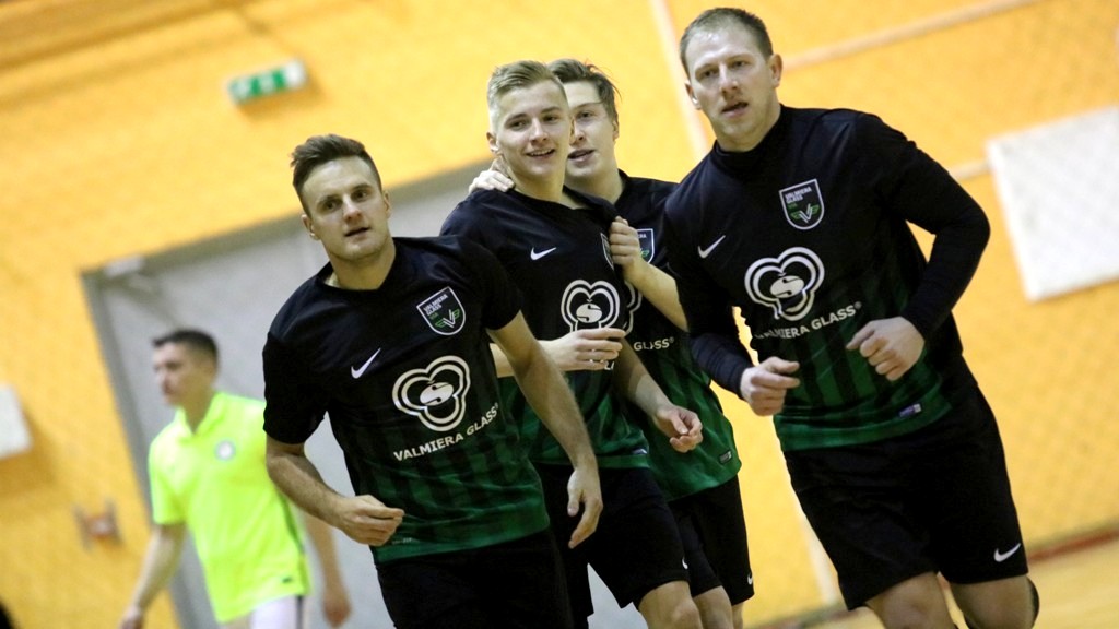 Valmierieši soļo tālāk