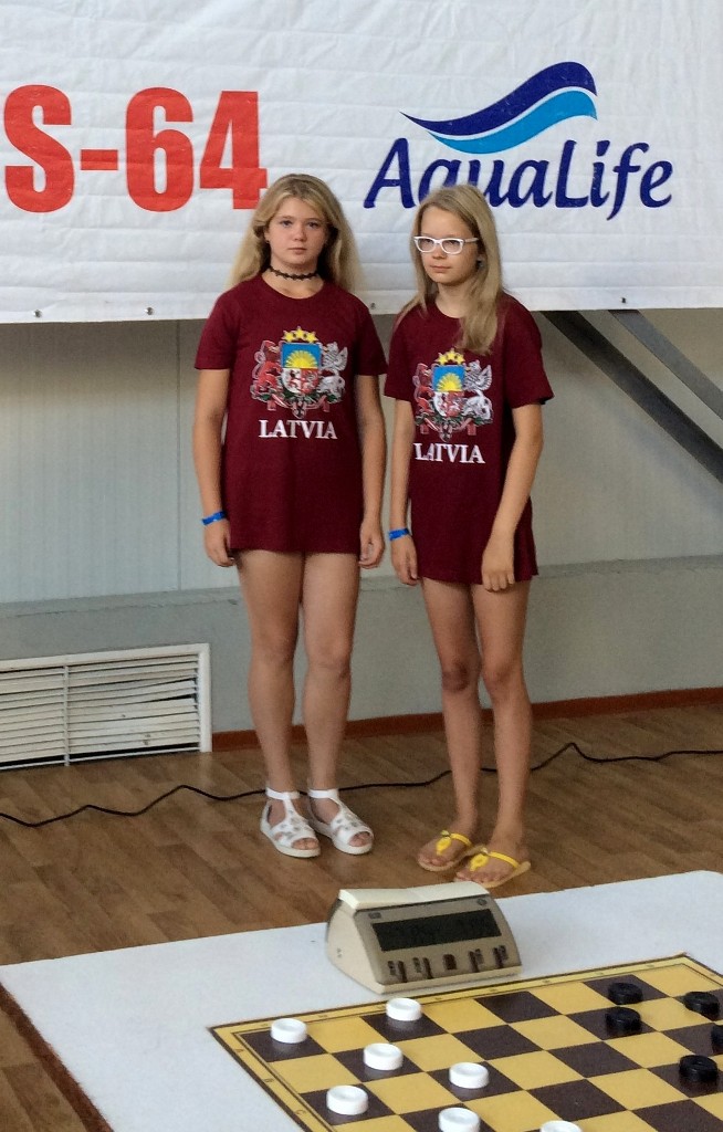 Valmierietes pasaules čempionātā dambretē