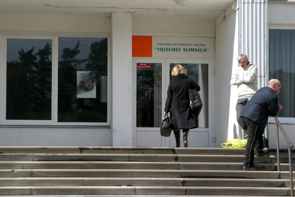 Valsts apmaksāti pakalpojumi līdz oktobrim
