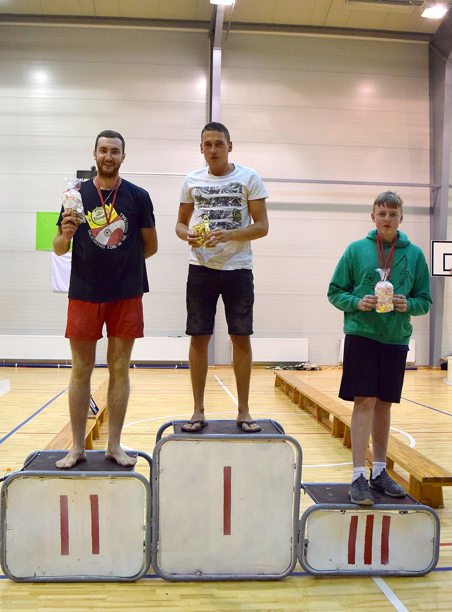 Vasaras sporta spēles «Atvadas vasarai»