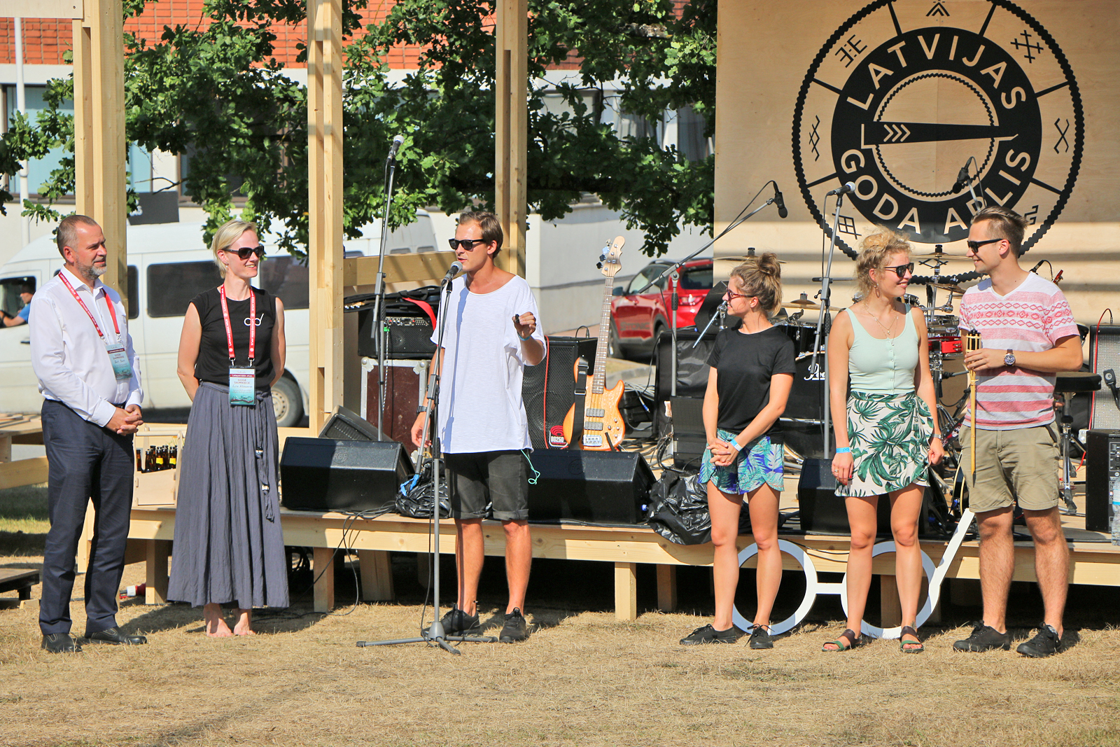 Vasaras teātra festivāls iedzīvina Valmieras centru