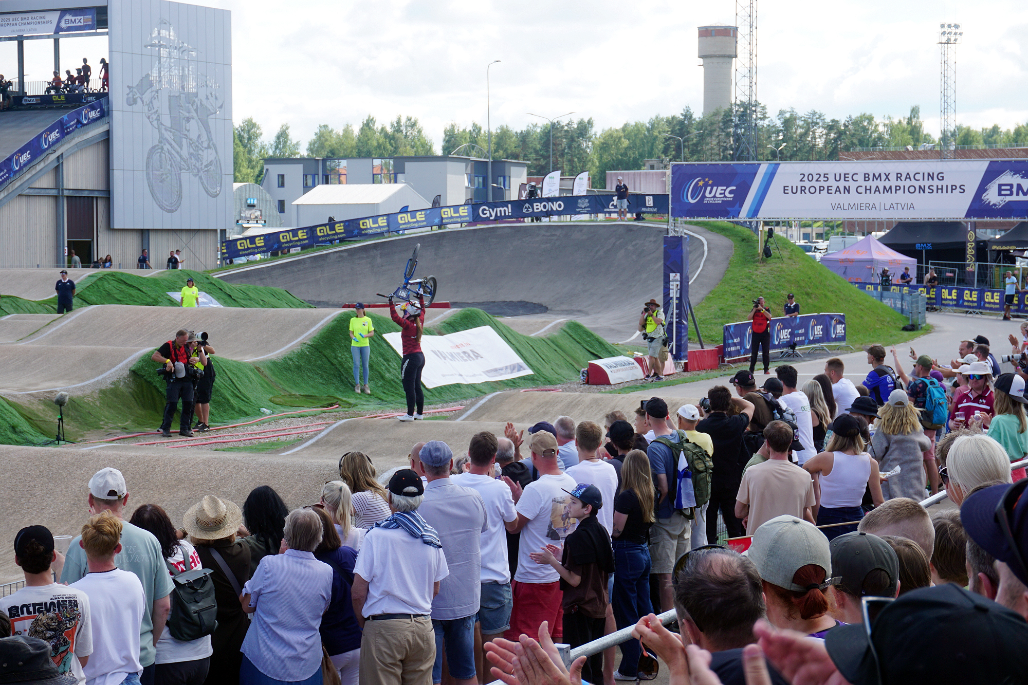 Vasarīga Eiropas BMX pietura Valmierā