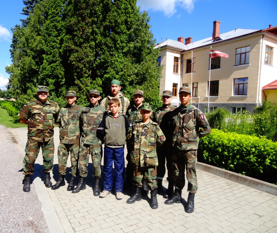 Vēsturiskās dienas klātbūtne