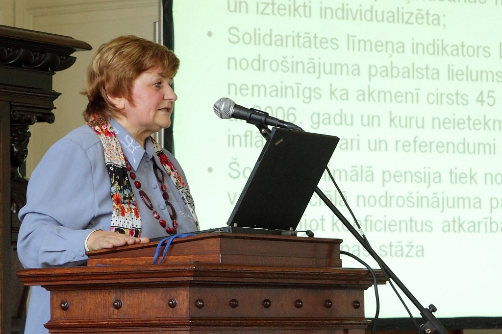 ViA profesore — par Latvijas stāsta abām pusēm