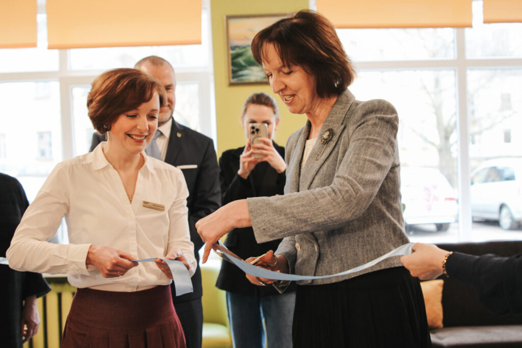 Vides aizsardzības un reģionālās attīstības ministre Inga Bērziņa viesojas Valmieras novadā