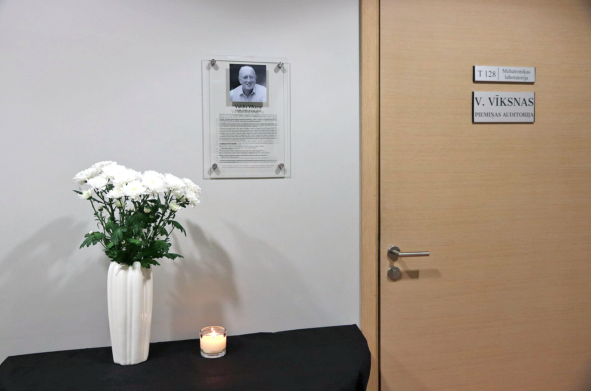 Vidzemes Augstskolā izveidota Valda Vīksnas piemiņas auditorija