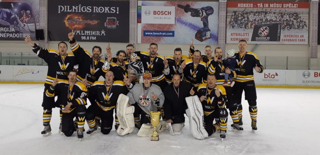 Vidzemes čempioni hokejā — HK Woltec