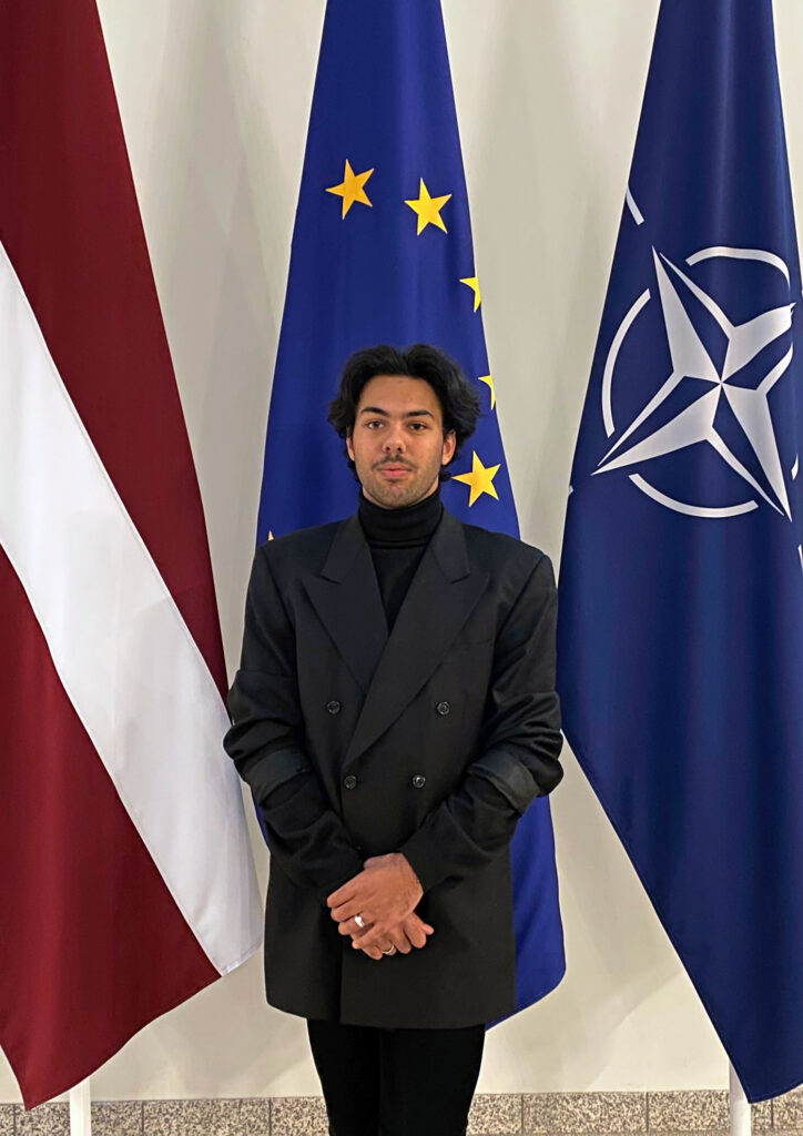Viņš zina, ka vēlas strādāt savas tautas labā