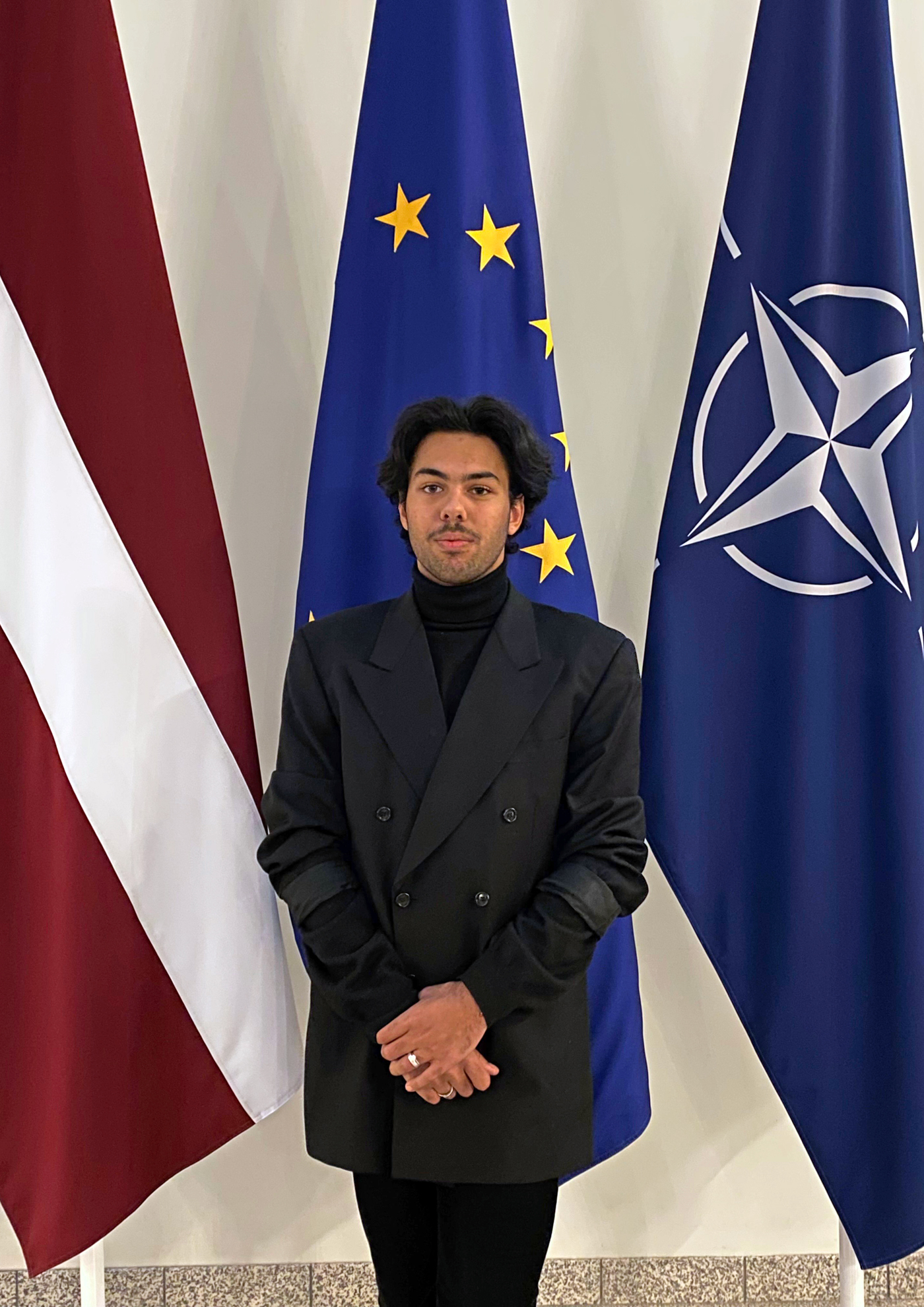 Viņš zina, ka vēlas strādāt savas tautas labā