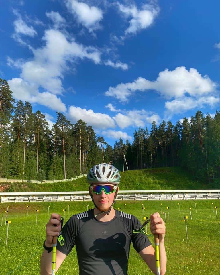 Ziemā – slēpo, vasarā – rollero